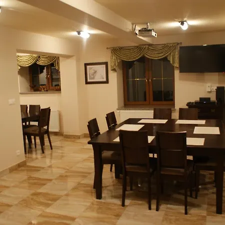 לינה וארוחת בוקר Slazaczka ויסלאו